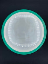 Load image into Gallery viewer, Vanish / Axiom Discs / Neutron
